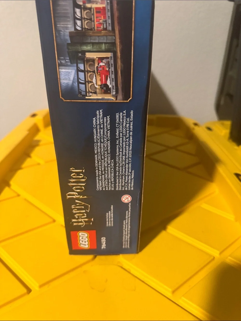 LEGO Hogwarts Express Model 76450